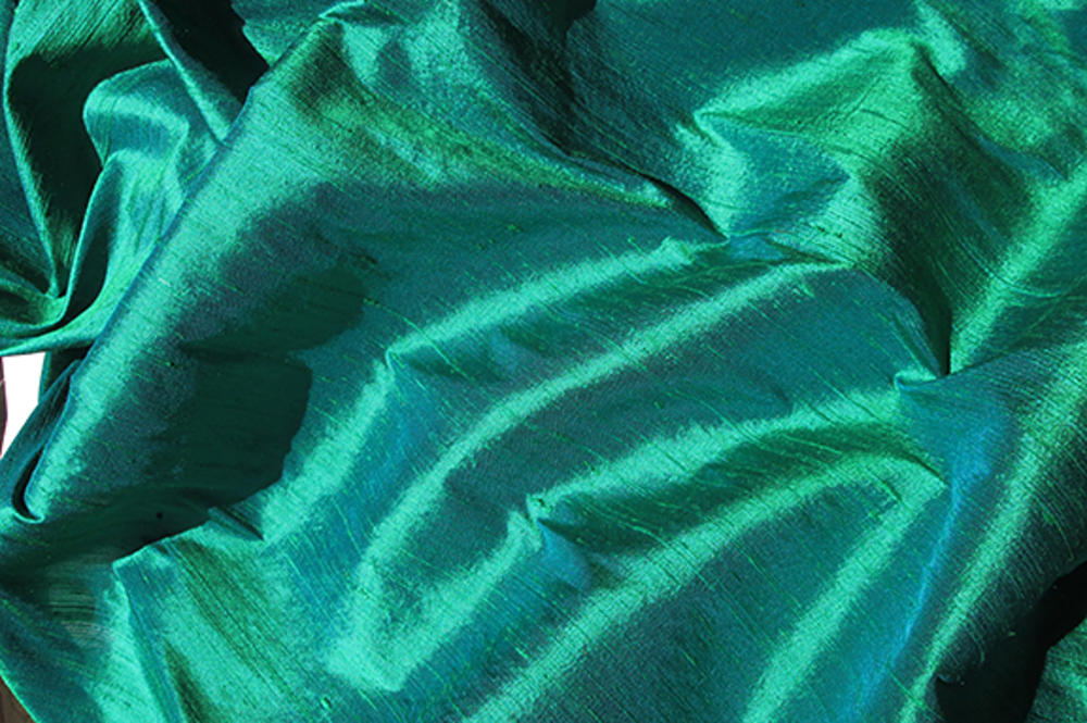 Blue Green Iridescent Silk Dupioni Fabric 25.75 x 7.5 ChadQuilt