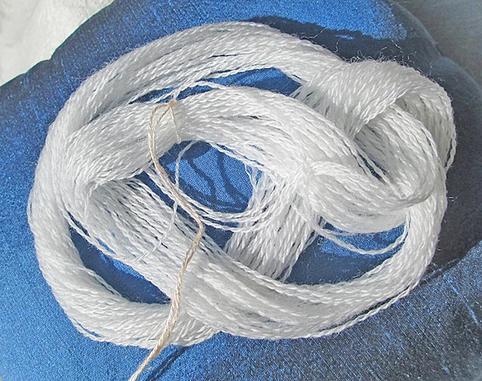 Bright White Fine Pure Merino Wool Thread